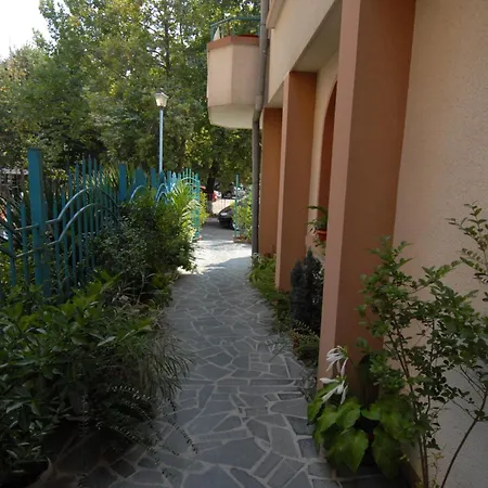 La Kameya Guest house